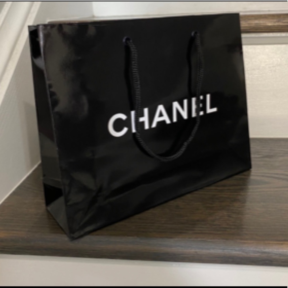 Chanel Black White Paper Decoration Bag